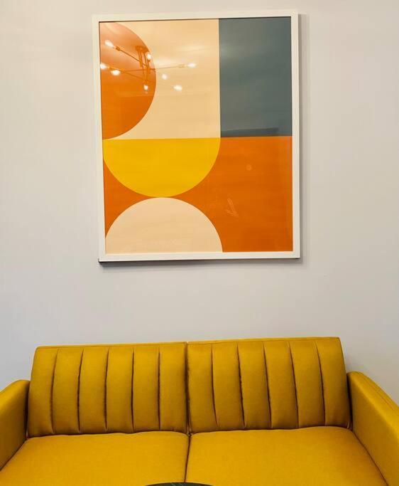 Apartment Lincoln Park 3 Bedroom Penthouse *