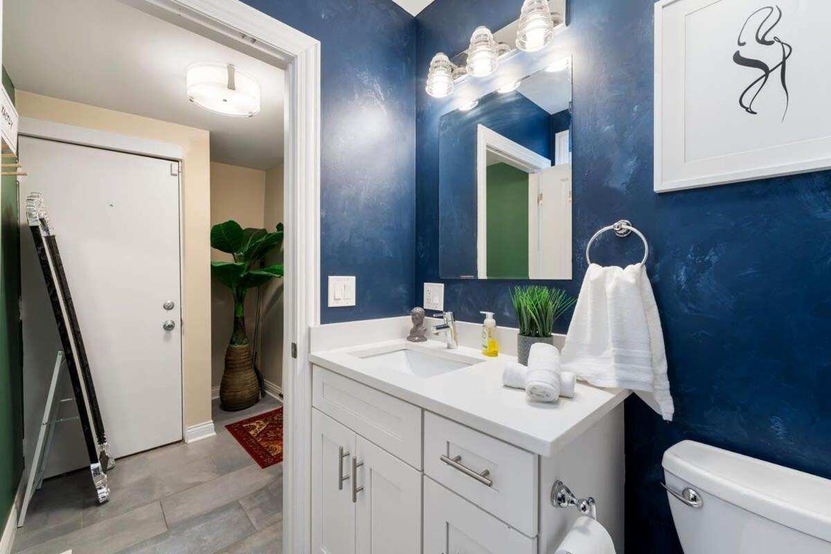 Appartement Stylish 2 Bdr Coach House Steps From The *