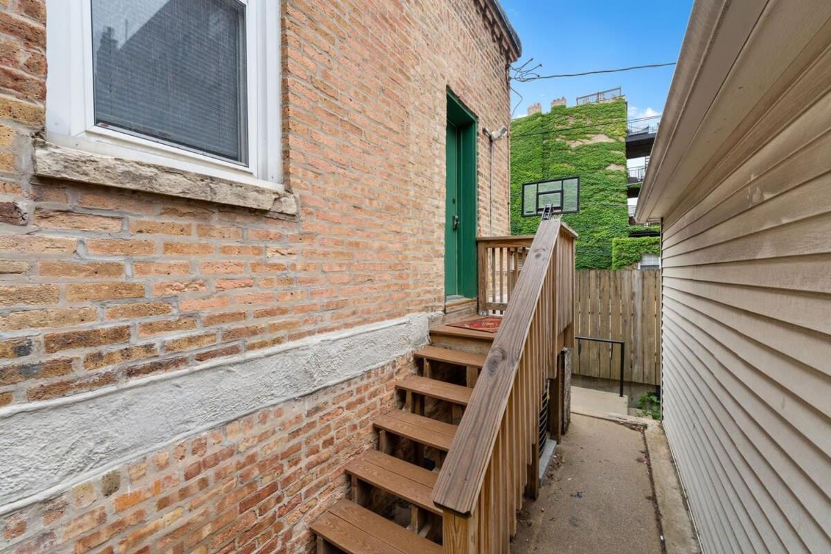Appartement Stylish 2 Bdr Coach House Steps From The