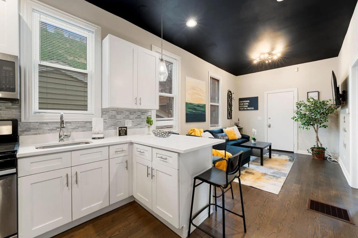 Appartement Stylish 2 Bdr Coach House Steps From The Chicago