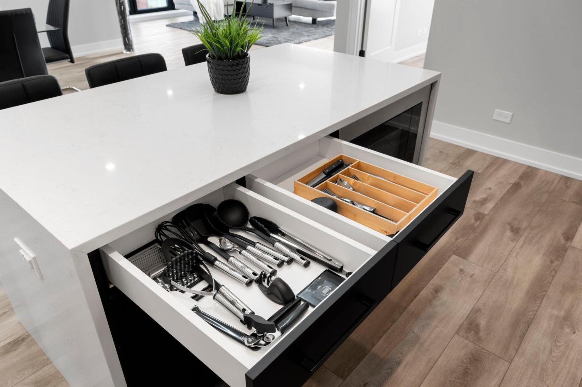 Apartment Brand New 3bed 3bath Modern W Balcony Chicago