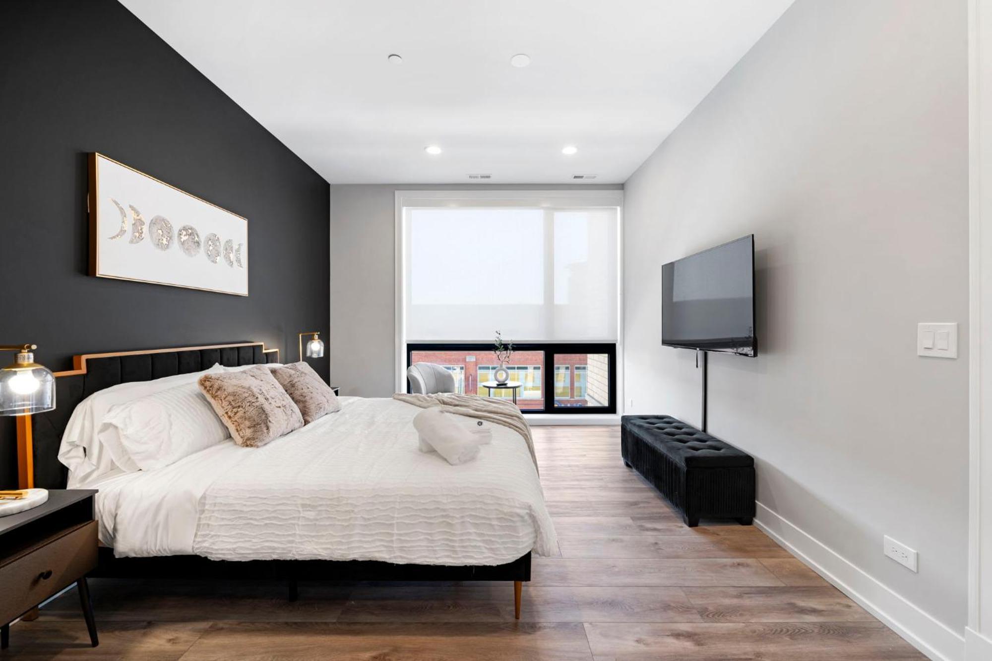 Brand New 3bed 3bath Modern W Balcony Chicago