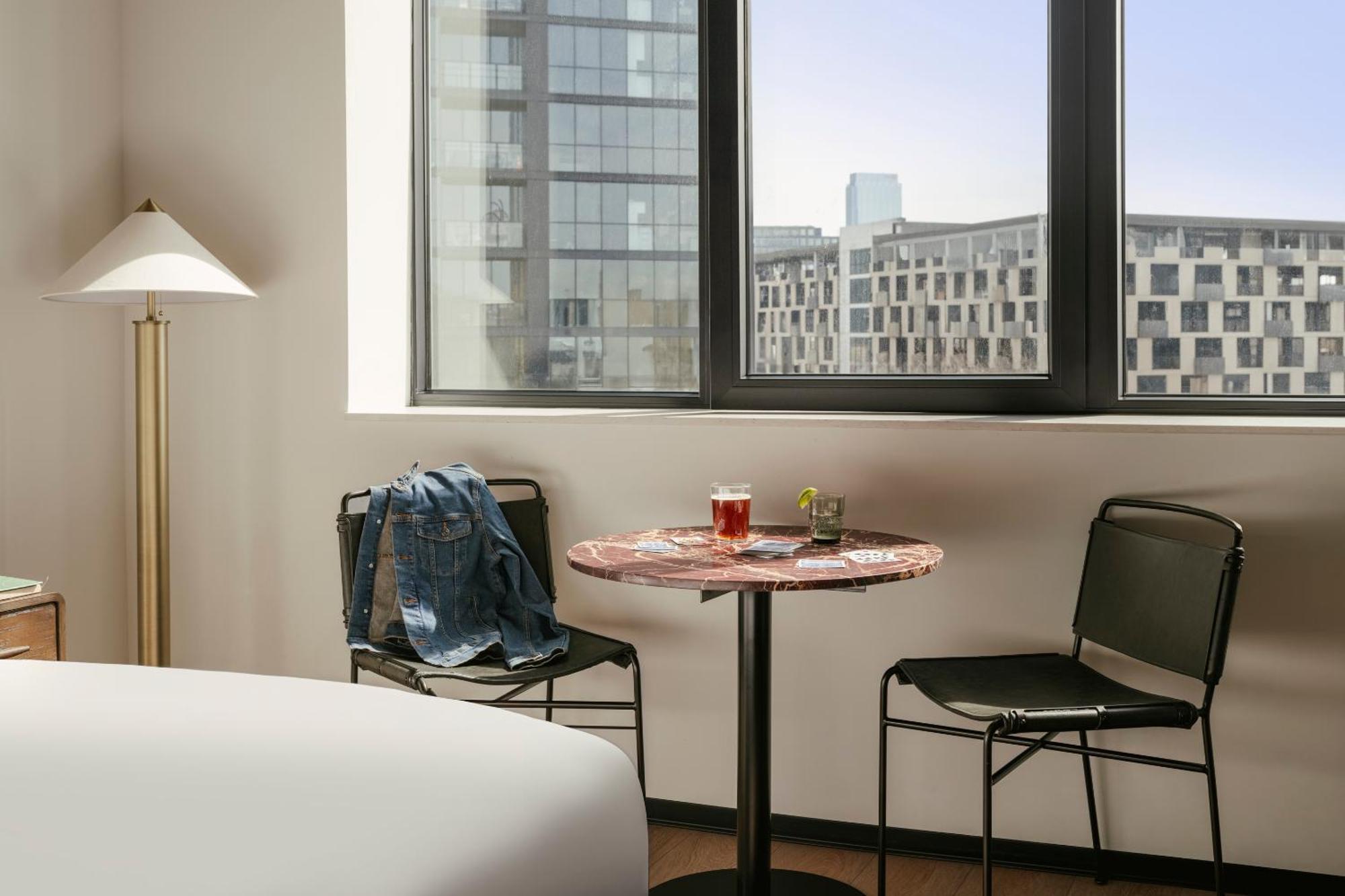 Sonder By Marriott Bonvoy Market Hall Apartments West Loop 4*
