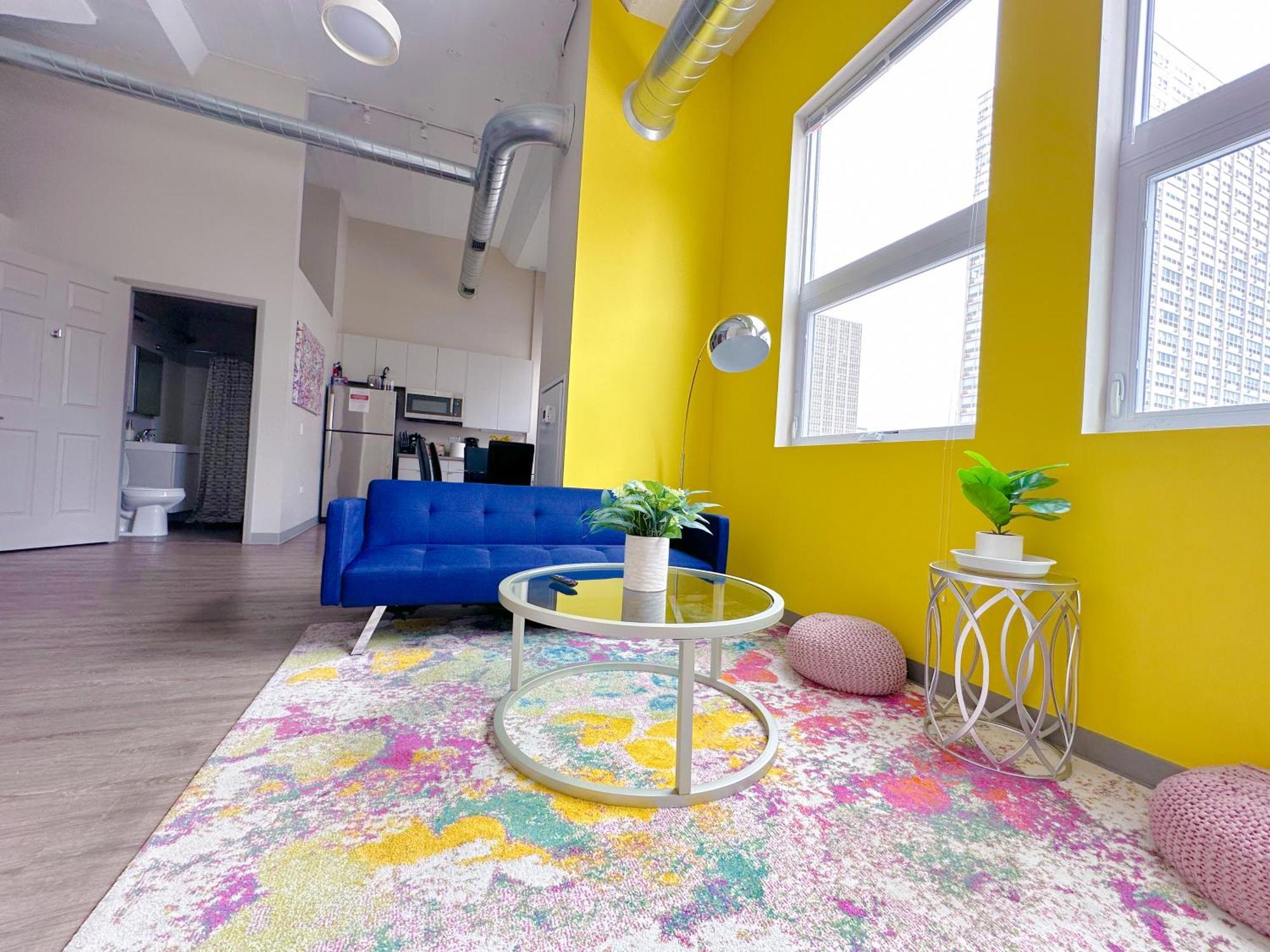 Mccormick 2br/2ba Oasis With Optional Parking, Patio, Gym For Up To 6 Guests *