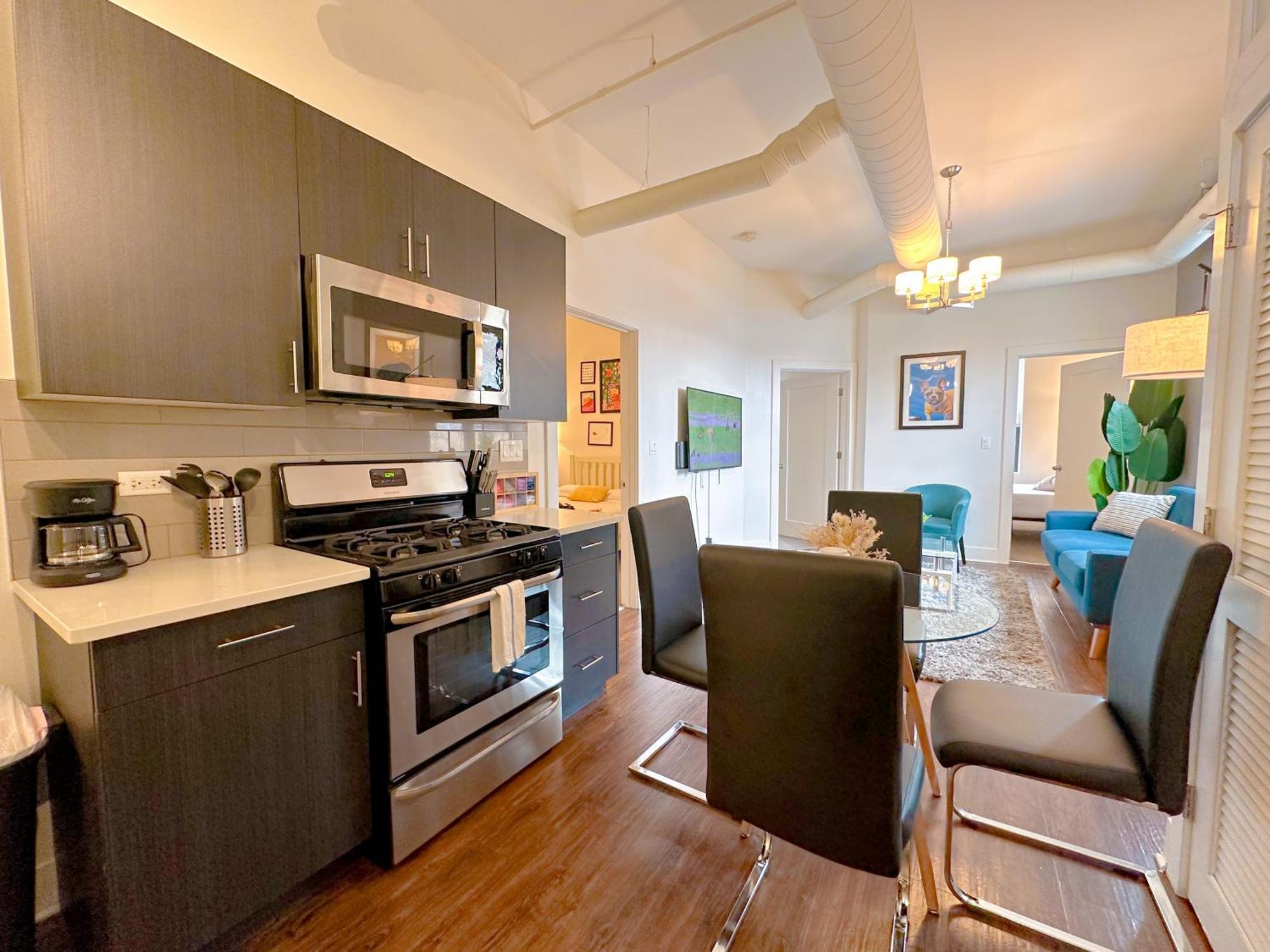 Apartment Cozy 420-Friendly 3Br City Retreat Near Mccormick Place, Grant Park And Soldier Field
