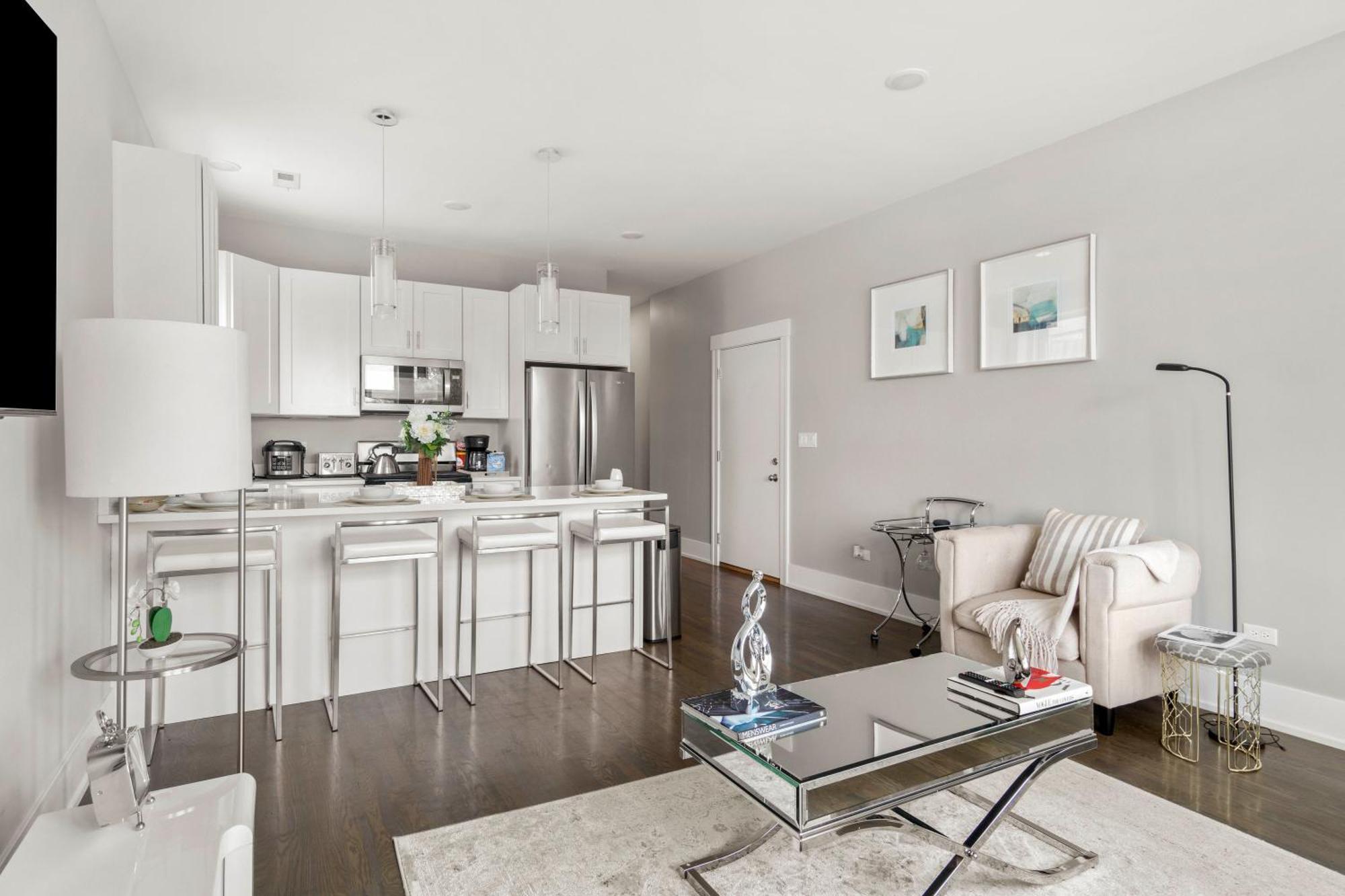 Apartment Classic Near United Center And Downtown Chicago