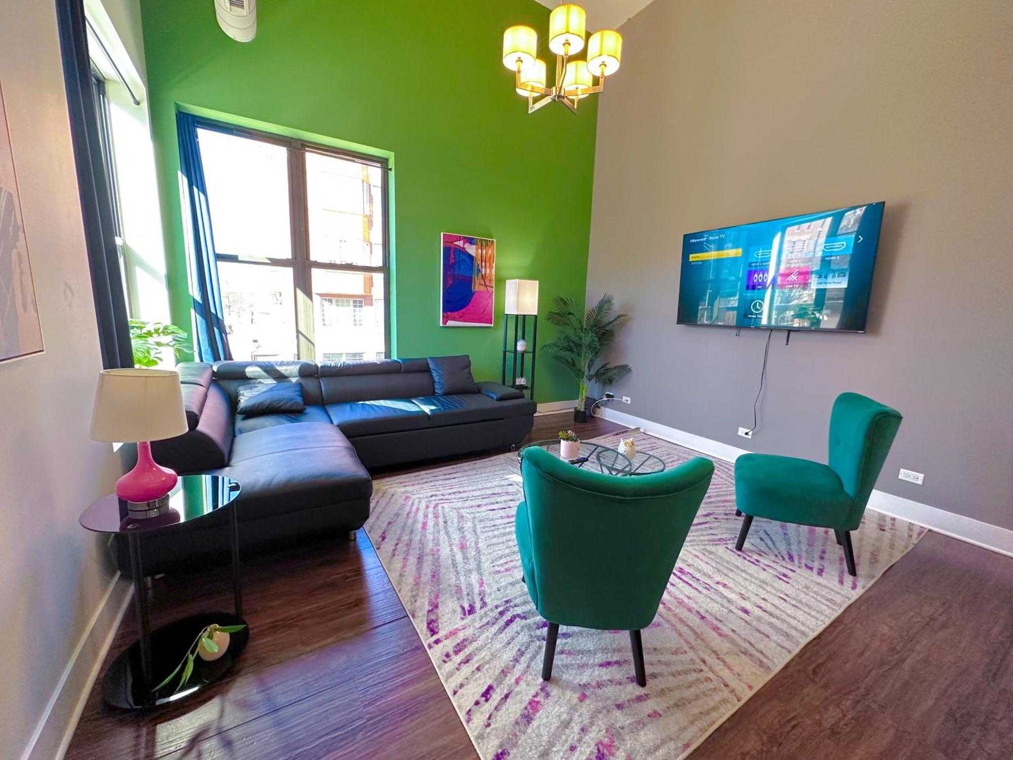 Chic & Central 3Br Oasis With Optional Parking Near Uic, Roosevelt Station & Chicago'S Top Attractions *