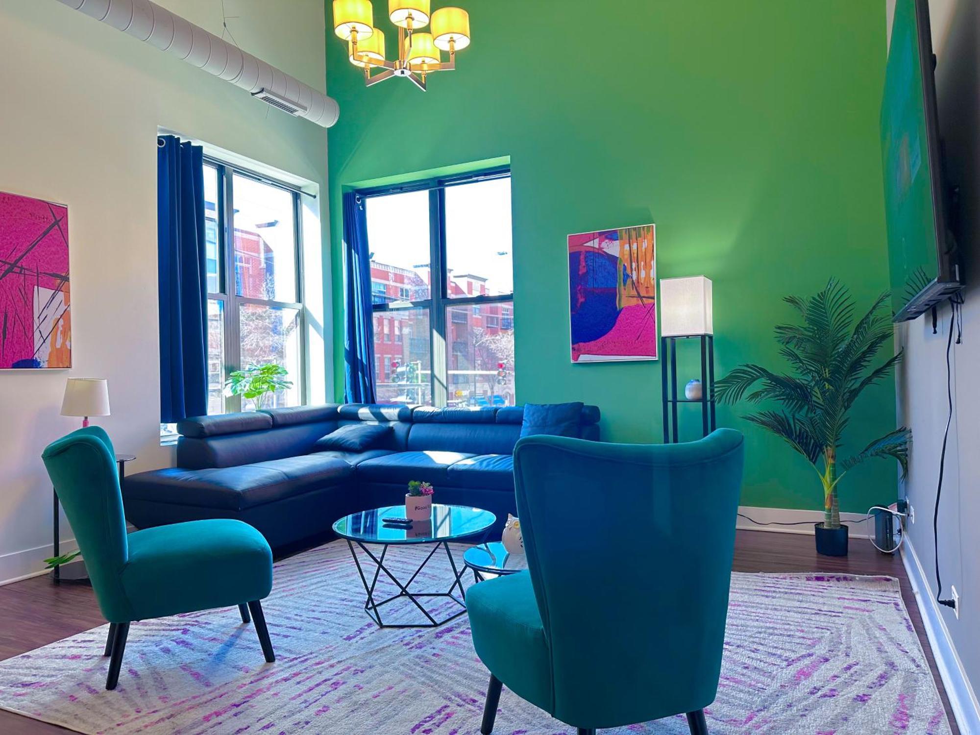 Chic & Central 3Br Oasis With Optional Parking Near Uic, Roosevelt Station & Chicago'S Top Attractions *
