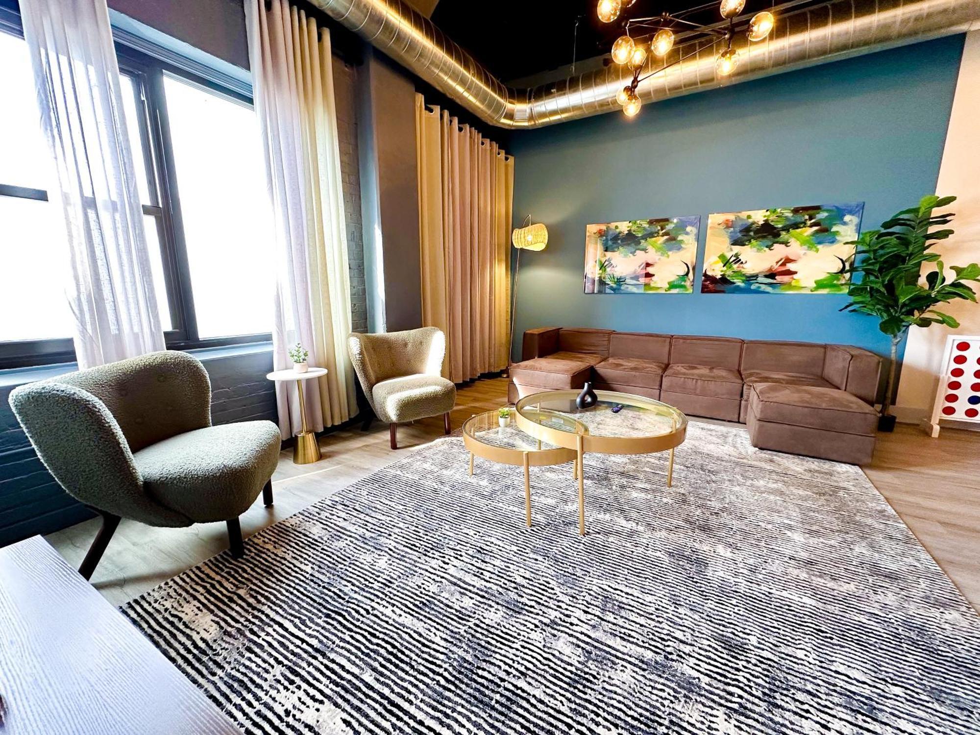 Spacious 5Br Luxury Suite Perfect For Group Sleeps 12 Near Mccormick Place, Grant Park And Soldier Field Apartment