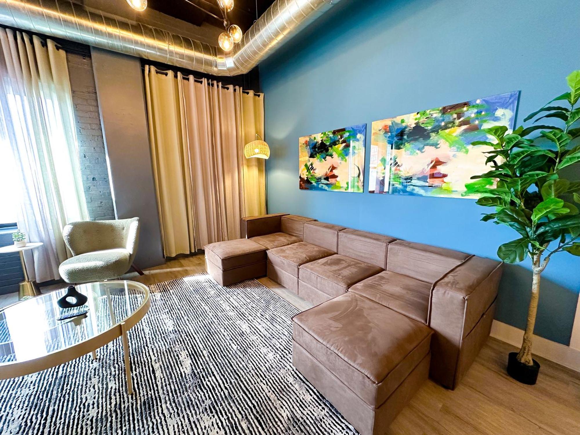 Spacious 5Br Luxury Suite Perfect For Group Sleeps 12 Near Mccormick Place, Grant Park And Soldier Field *