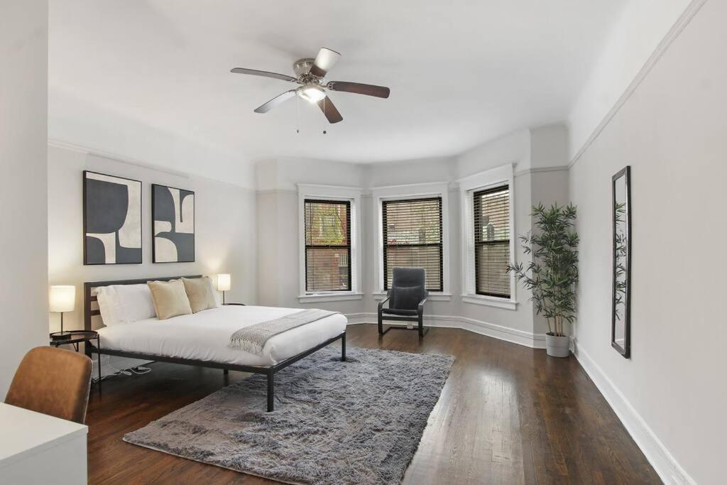 3br Vibrant In Hyde Park - Bstone 5310-1 Chicago