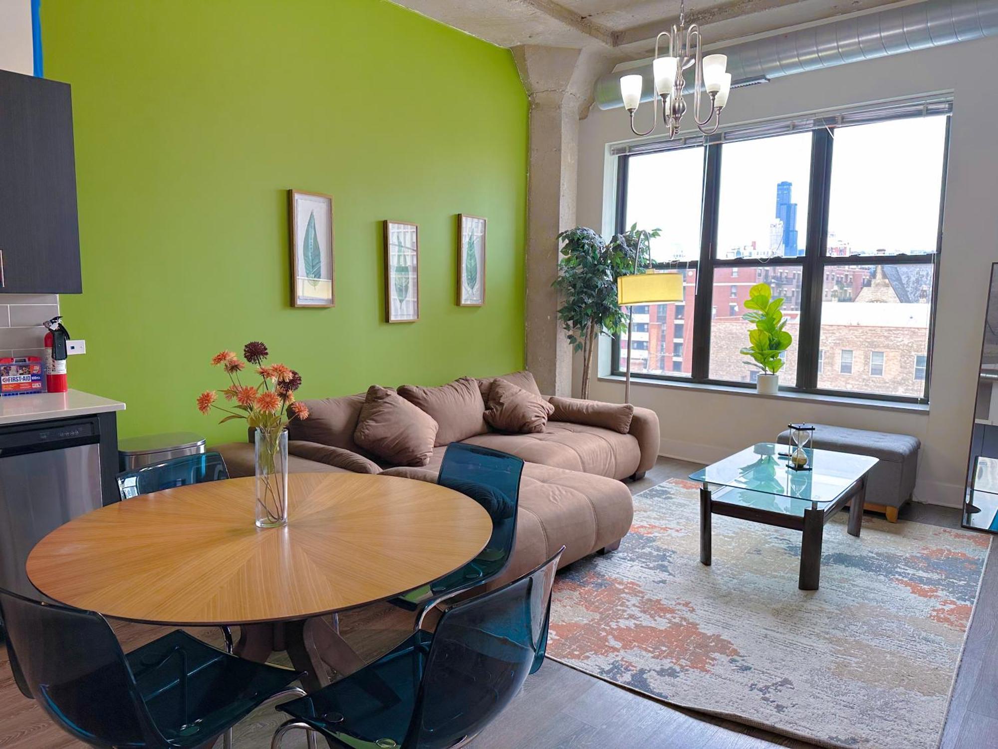 Apartment Family-friendly 3br Near Mccormick Place, Soldier Field & Shedd Aquarium, A Prime South Loop Spot *