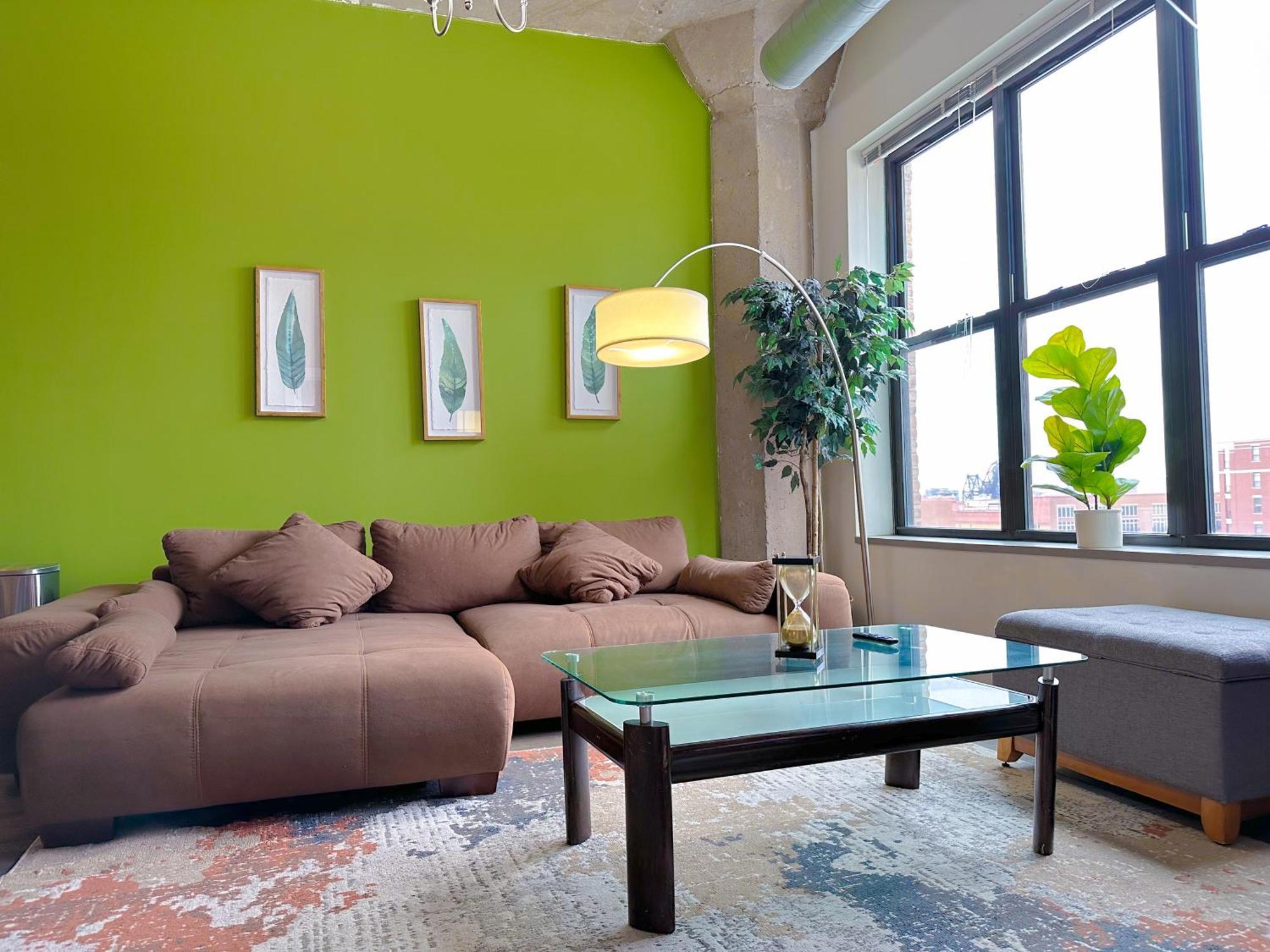 Family-friendly 3br Near Mccormick Place, Soldier Field & Shedd Aquarium, A Prime South Loop Spot Apartment