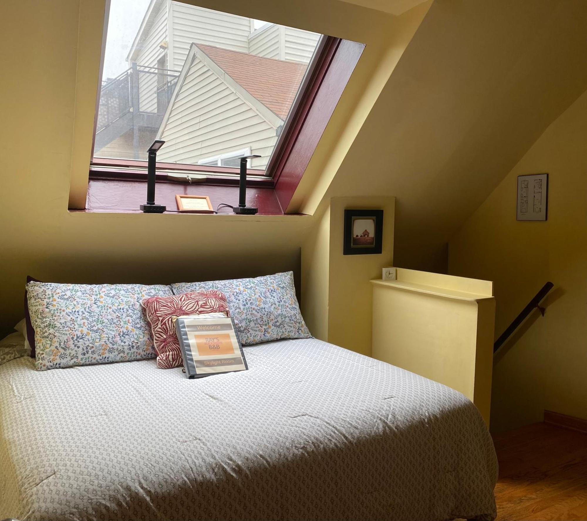 Bed & Breakfast Ray's Bucktown Chicago