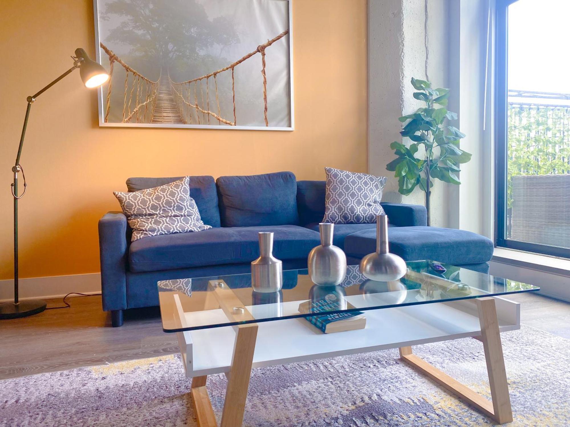 Luxury 3Br Spacious Suite Sleeps 8 Guests With Patio, Skyline View, Optional Parking And Gym Access Near Mccormick Place And Lakefront Appartement Chicago