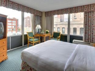 Western Grant Park 3*