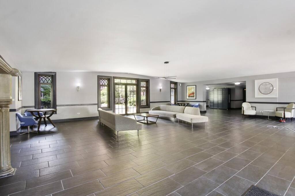 Prime & Stylish 1br Hideaway - Dorchester 306 Apartment *