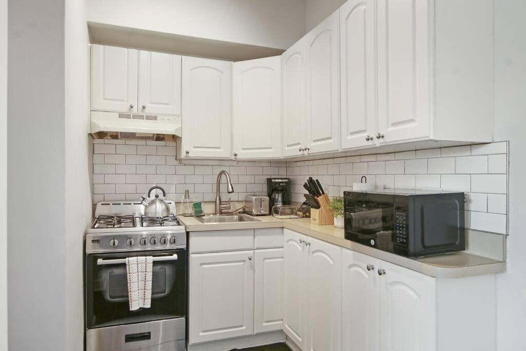 Prime & Stylish 1br Hideaway - Dorchester 306 Apartment