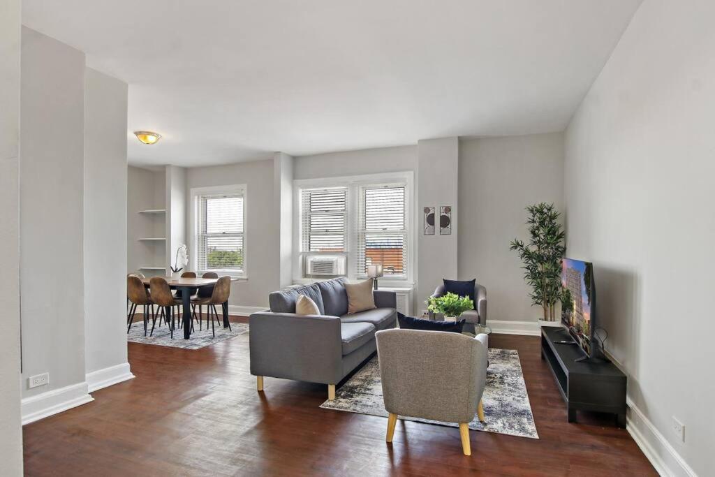 Apartment Sleek & Spacious 3br - Hyde Park 1004 Chicago