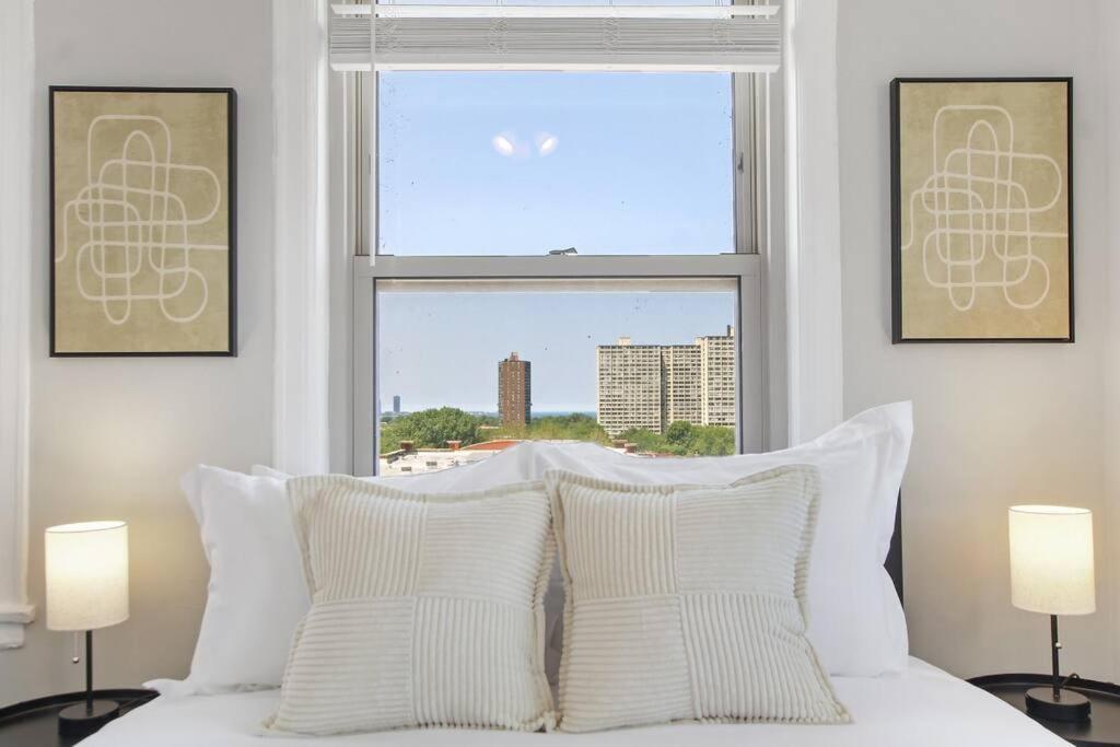 Sleek & Spacious 3br - Hyde Park 1004 Apartment