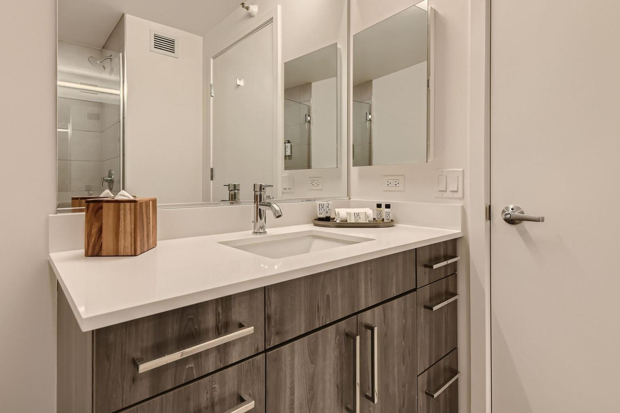Aparthotel Sentral Michigan Avenue 3*