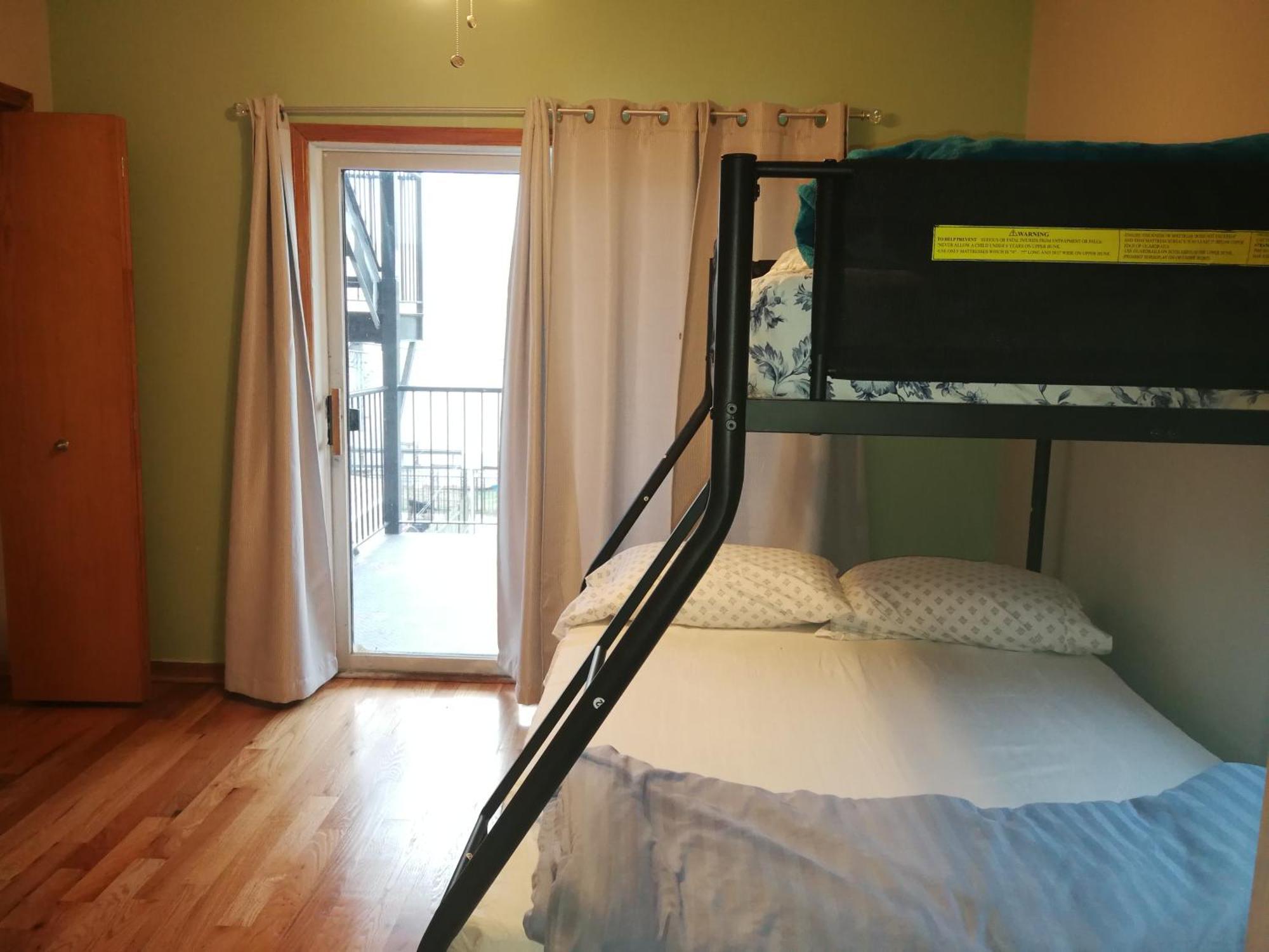 Quarto em Acomodações Particulares 5430 Happy Chicago