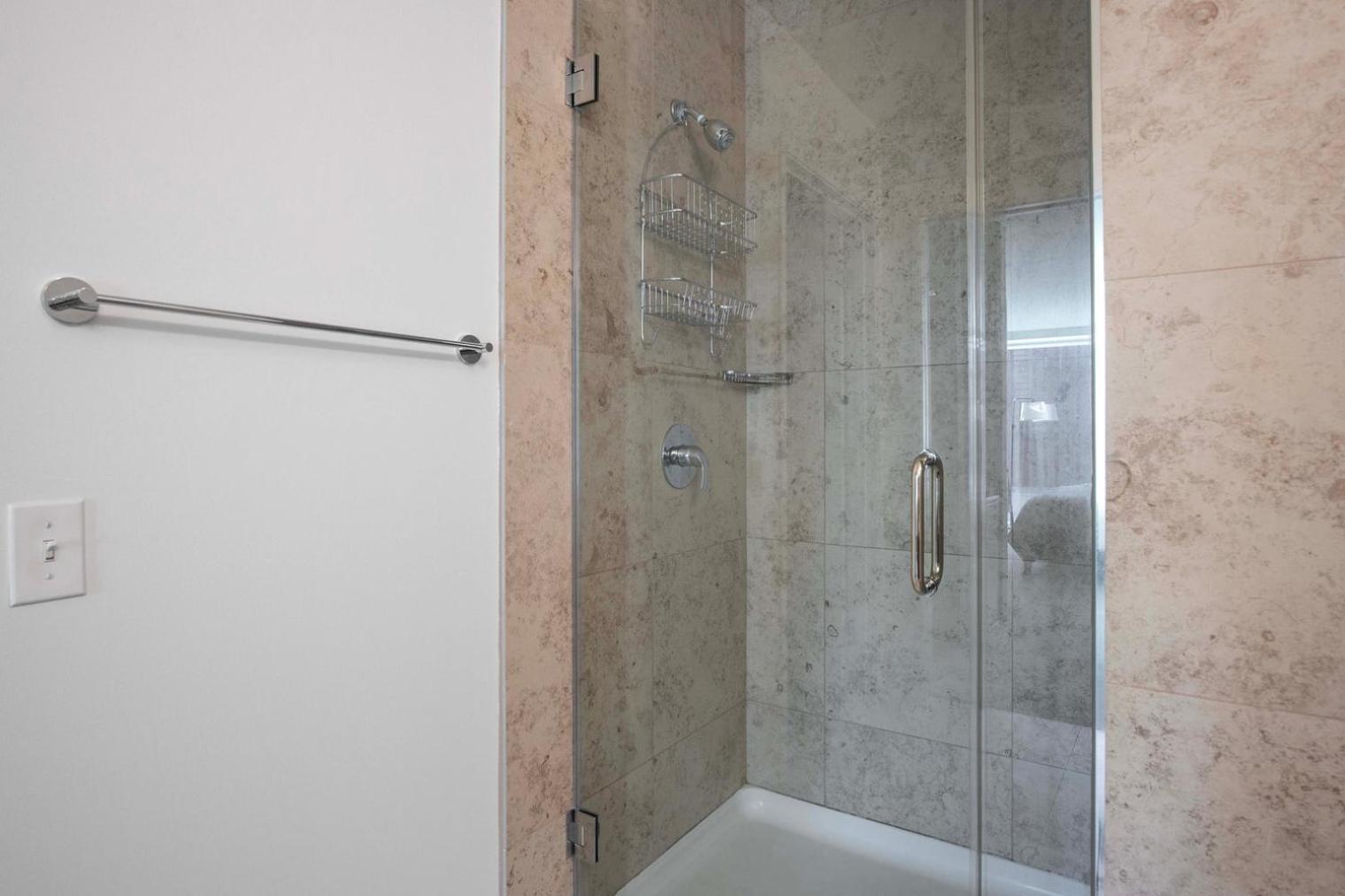 Streeterville 1br W Indoor Pool Nr Navy Pier Chi-996 Chicago