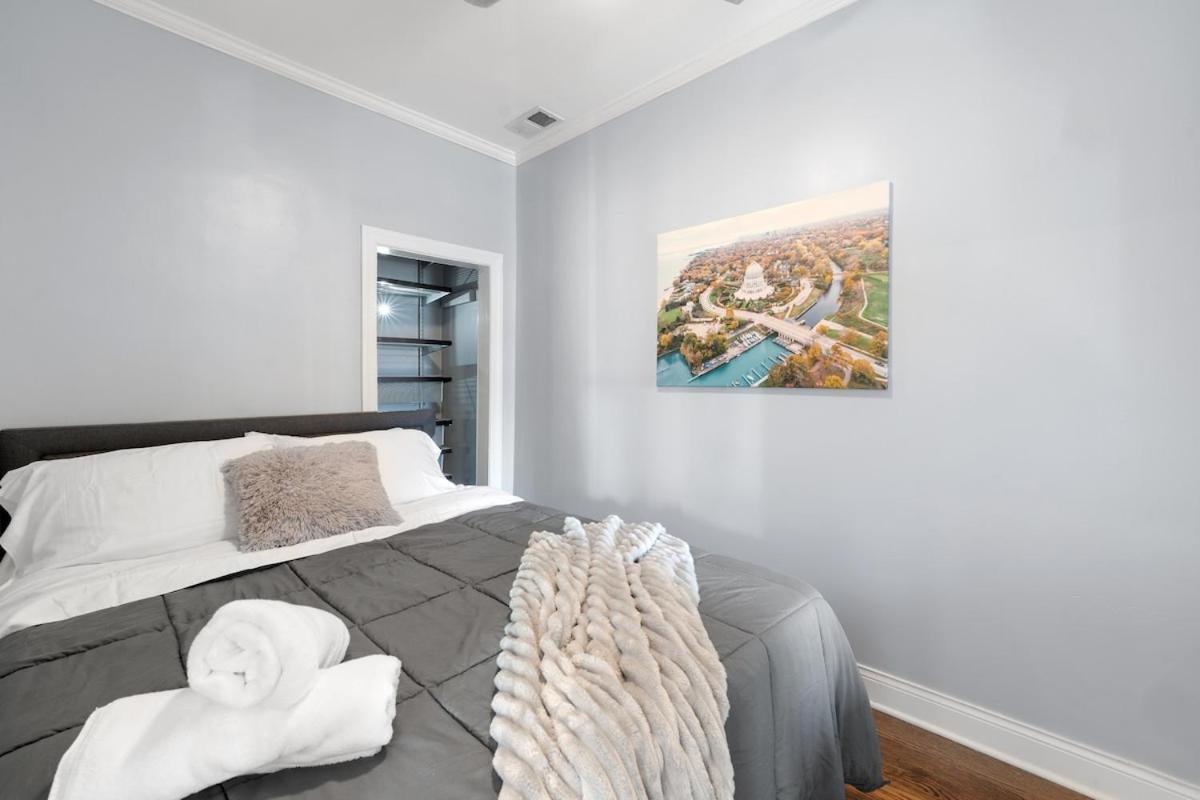 Stylish 2br Urban Retreat In River West Apartamento Chicago