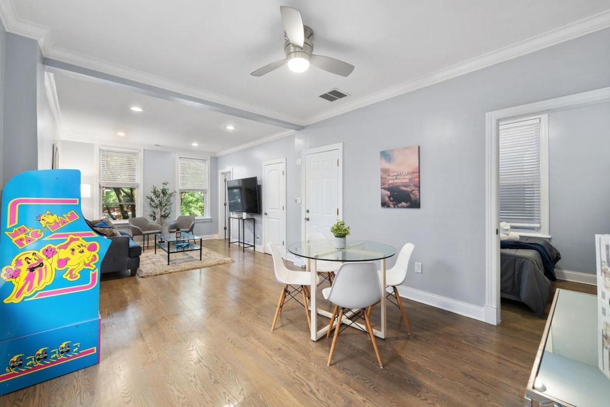 Stylish 2br Urban Retreat In River West Apartamento