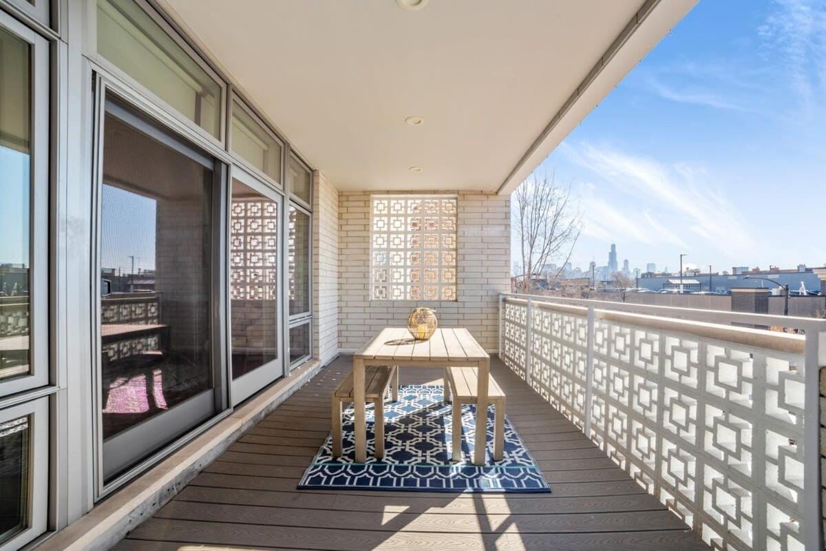 4-bedroom Luxury With Rooftop & Skyline Views * Chicago