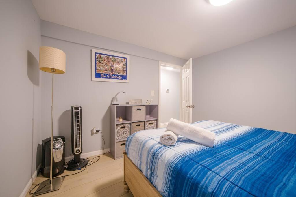Apartment Midway Airport 2 Bedroom With Full Kitchen