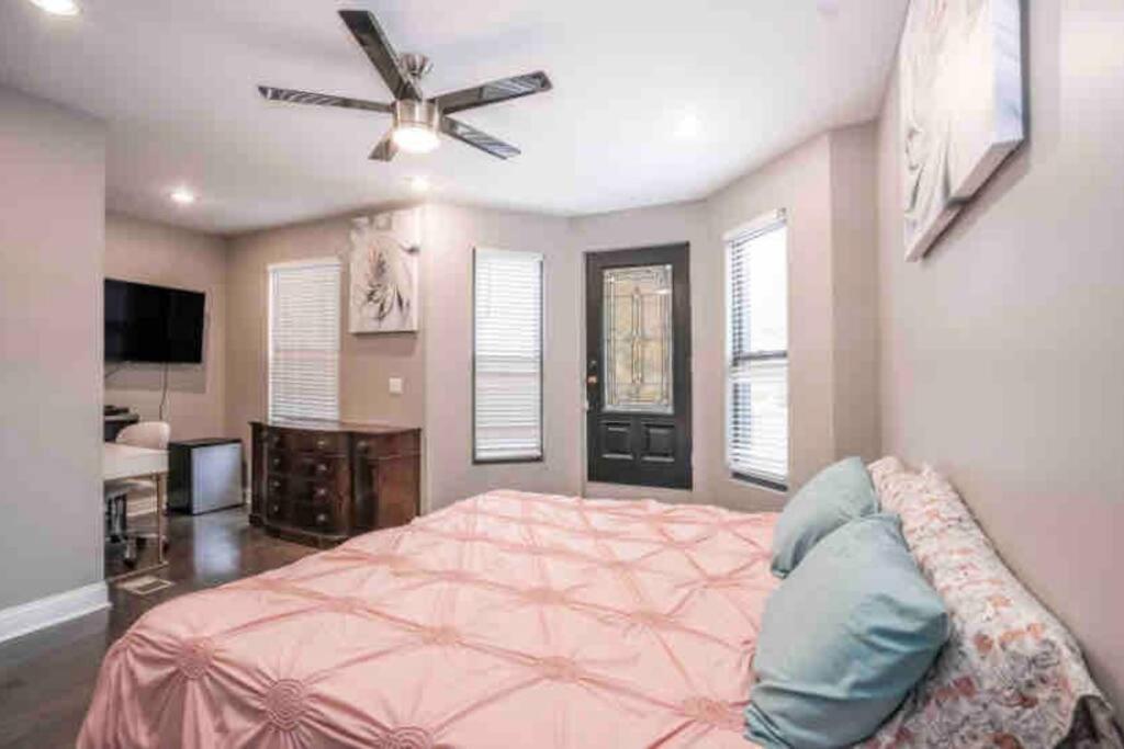 Lakefront Rooftop Parking