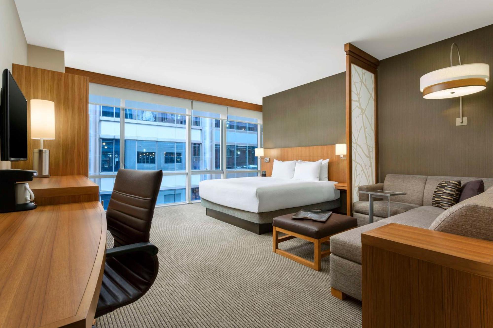 Hyatt Place Chicago/downtown - The Loop Hotel