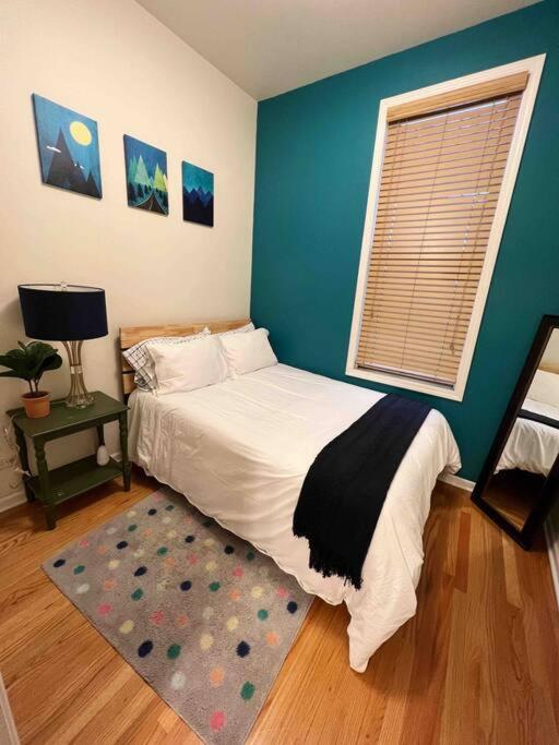 7bd 3ba Building Near Uc, Train, Free Parking