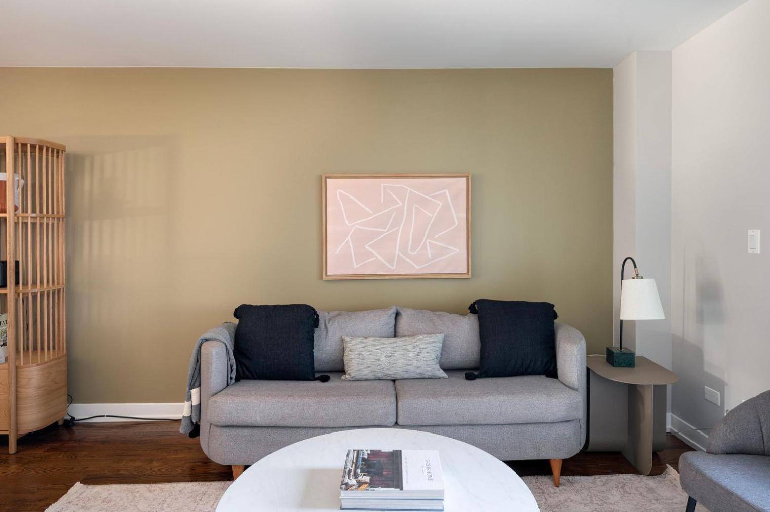 Edgewater 2br W Wd Nr Dining Shops Chi-926 * Chicago