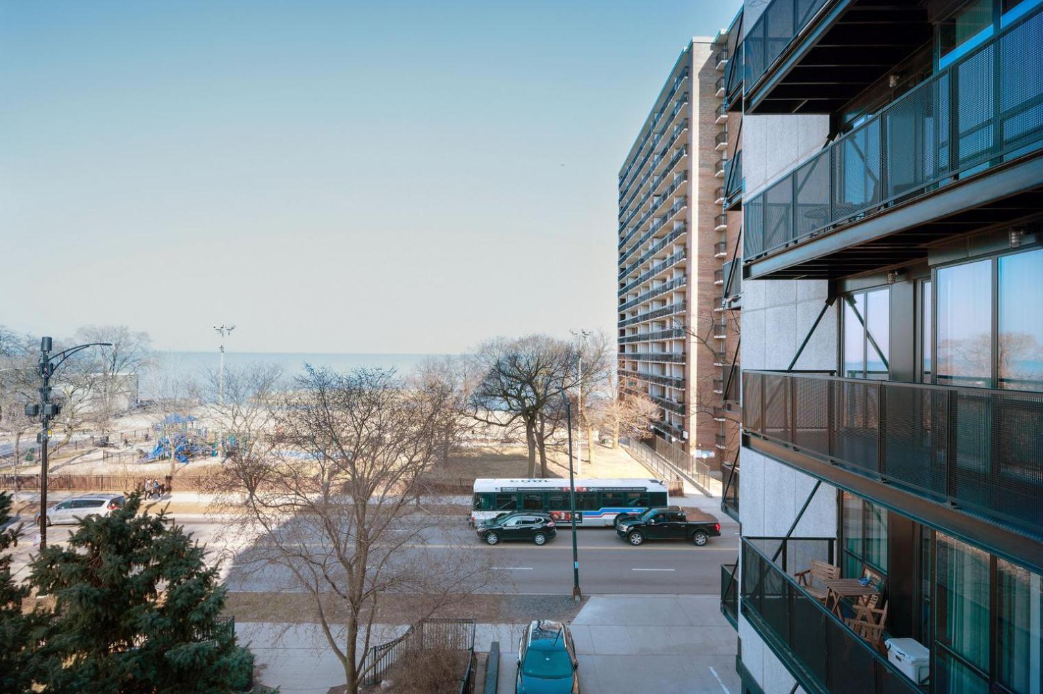 Edgewater 2br W Wd Nr Dining Shops Chi-926 Apartment *
