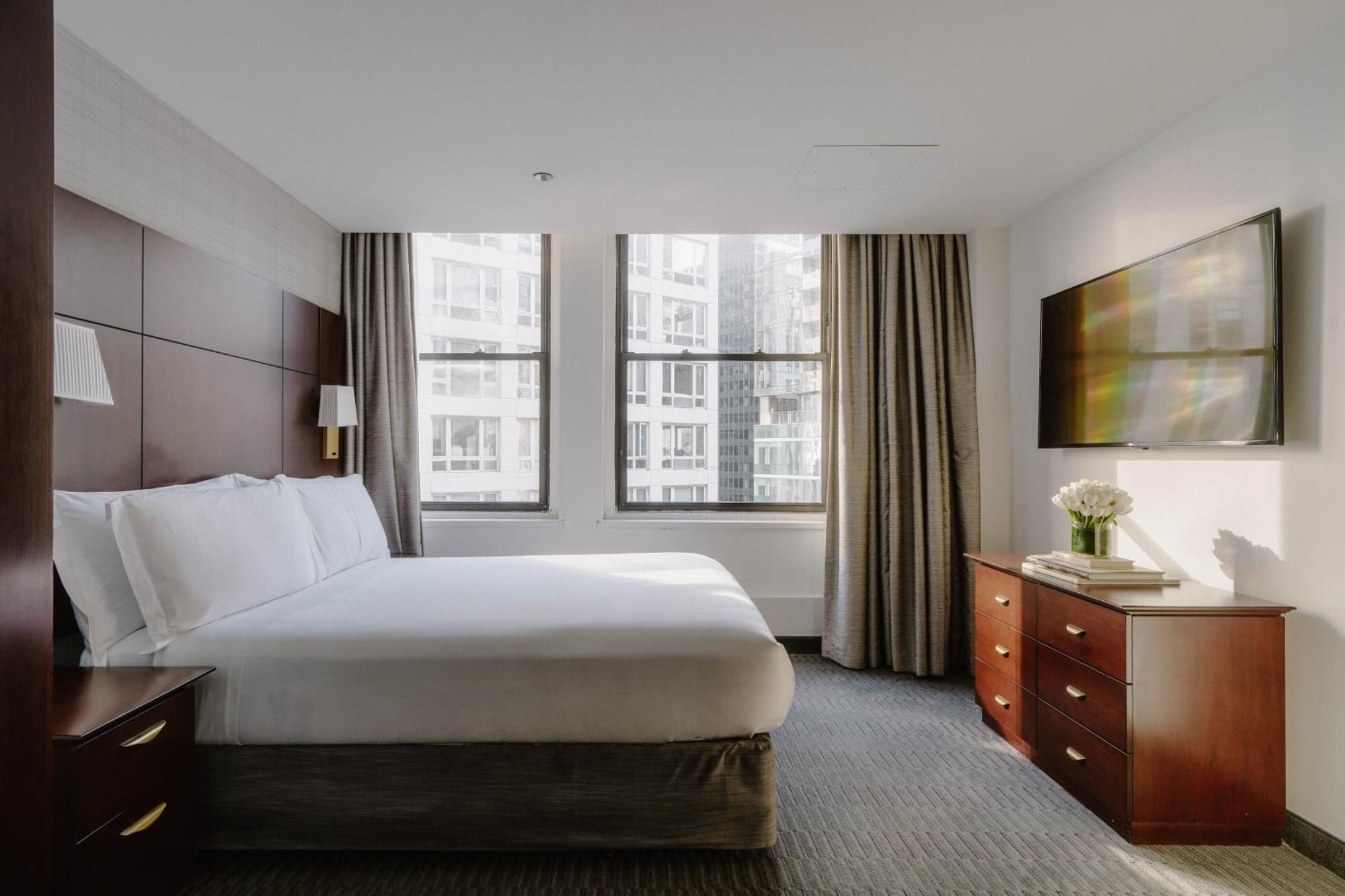 Club Quarters Wacker At Michigan, 4*