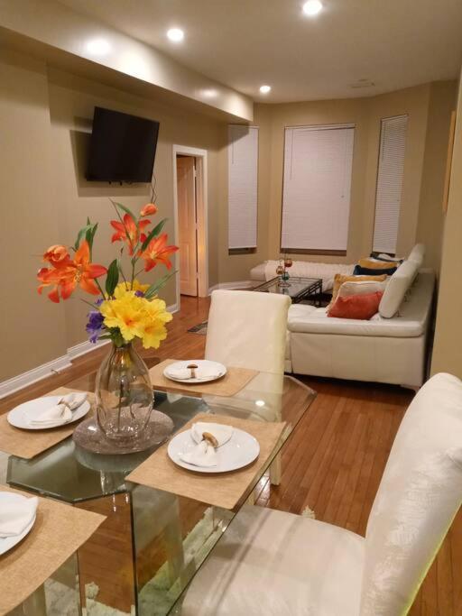 Appartement Tones Comfort Near U Of Chgo And 20min Dtwn Chgo Chicago