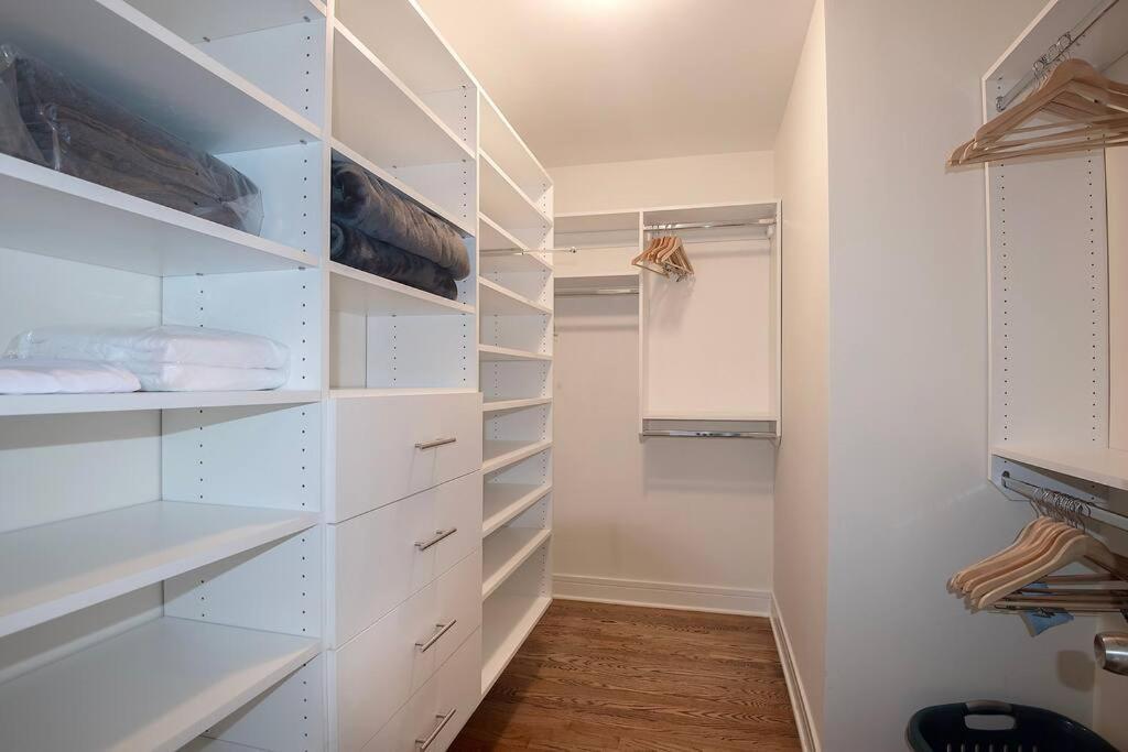 Appartement Deluxe Duplex In Roscoe-wrigley With Free Parking Chicago