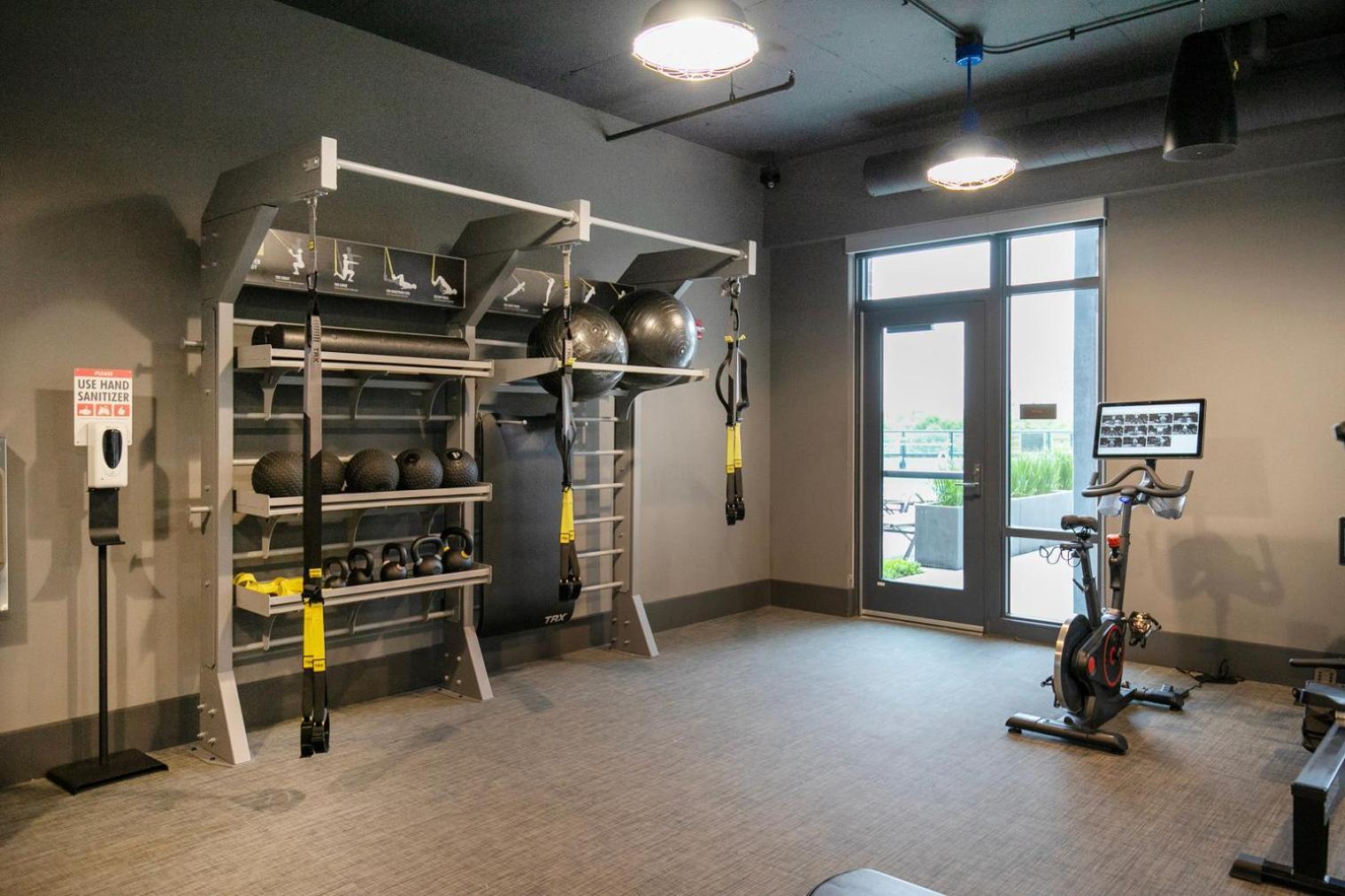 Blueground River West Pool Gym Wd Ac Chi-1086 Chicago