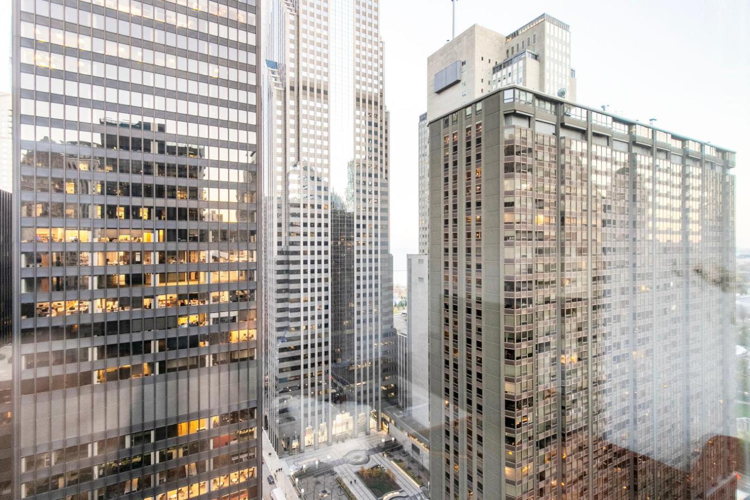 Loop Studio W Theater Games Nr Millennium Park Chi-1017
