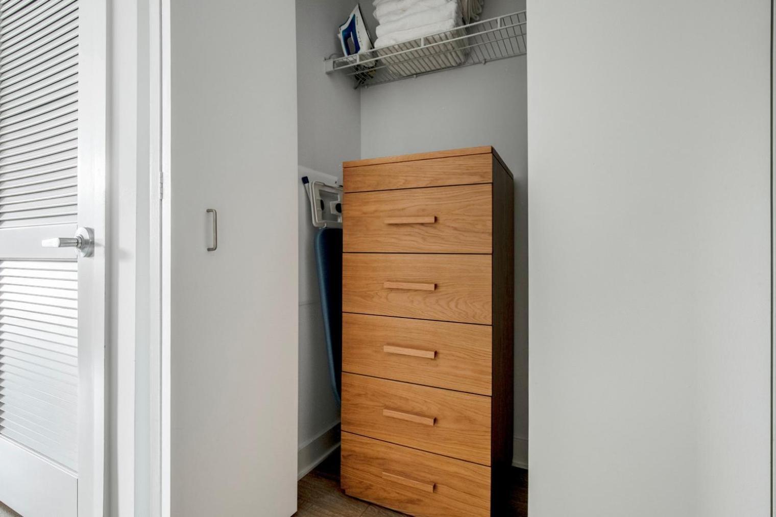 Apartment Loop Studio W Theater Games Nr Millennium Park Chi-1017