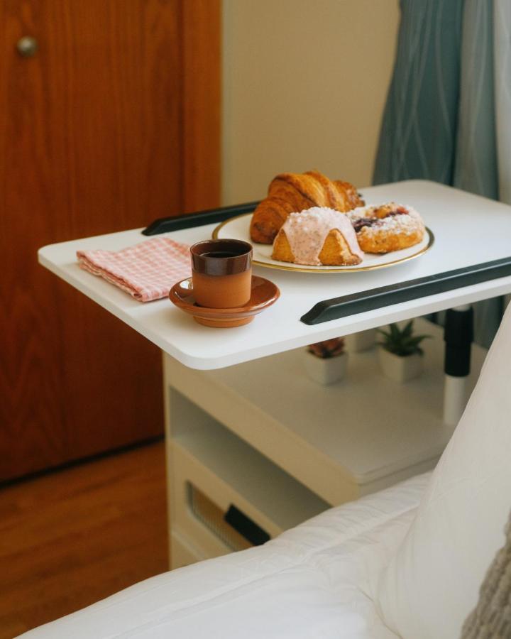 New Modern 3br, Gym, Workspace, Quiet Location Chicago