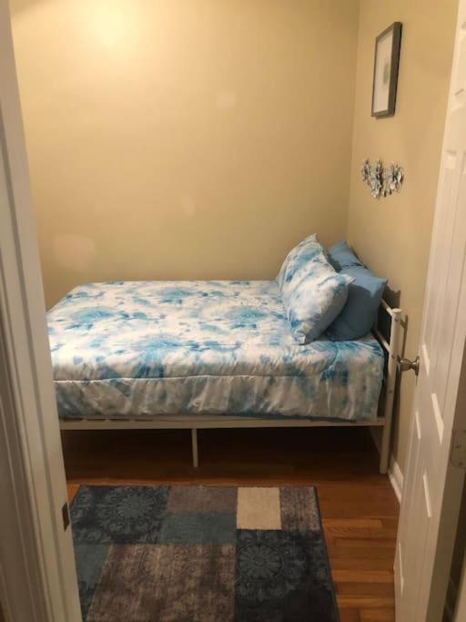 Apartment Tones' Comfort Near U Of Chgo 20min Dtwn Chgo *