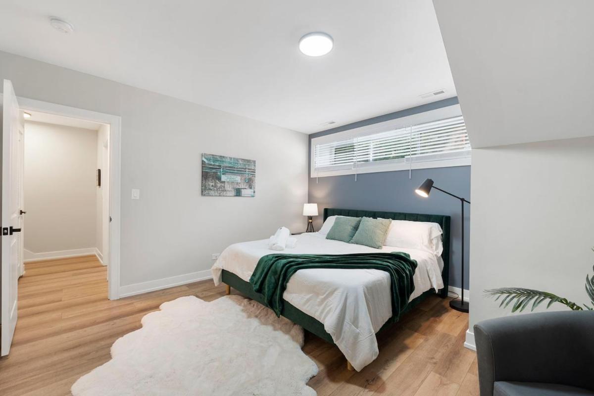 2 Bed & 3 Bath Apartamento