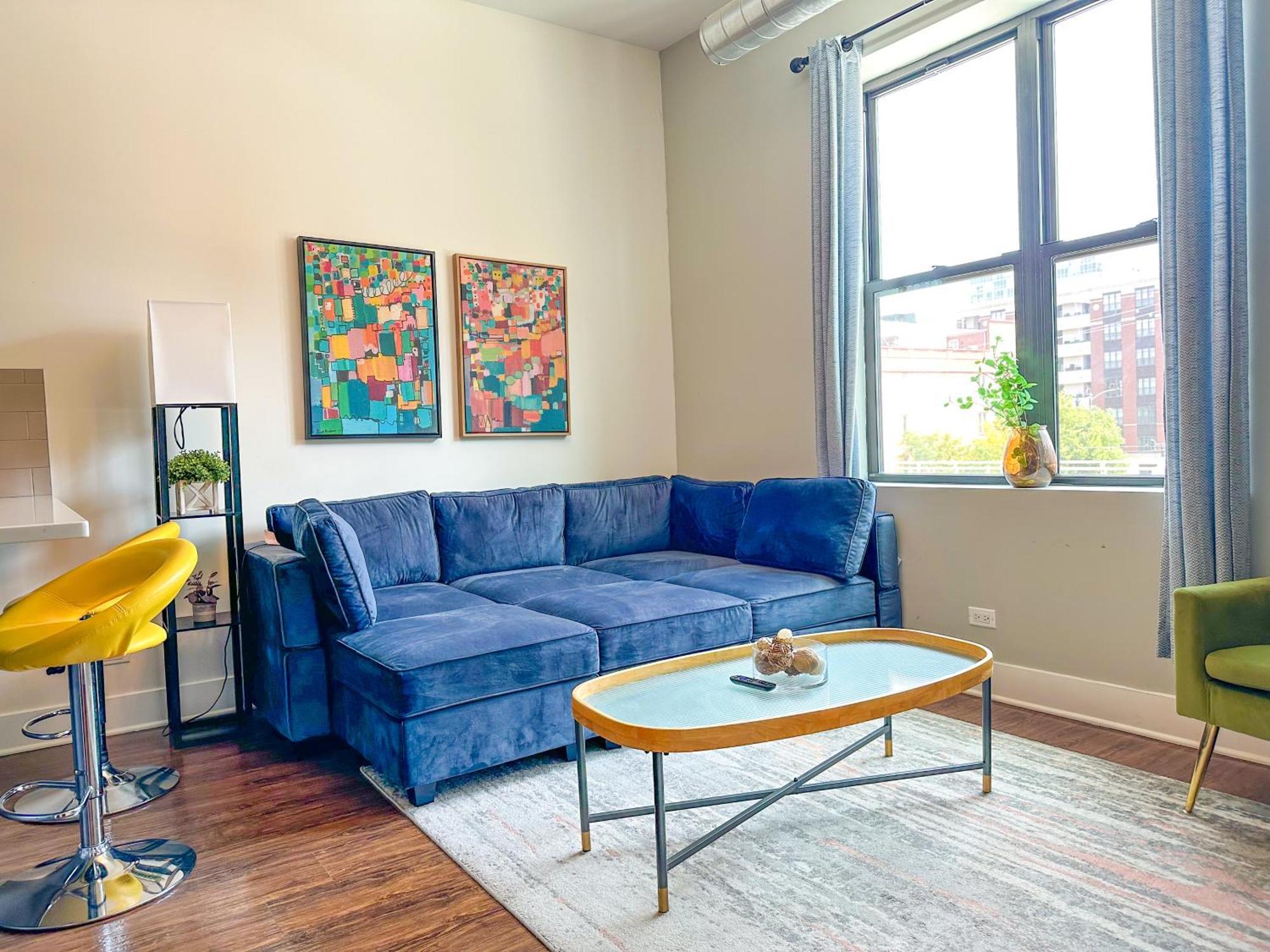 Stylish 3Br Chicago Getaway With Optional Parking Near Mccormick Place, Grant Park & Soldier Field Apartment Chicago
