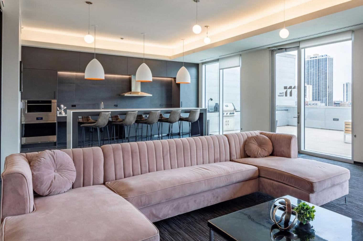 Blueground Old Town Gym Wd Lounge Bbq Ac Chi-1090 *