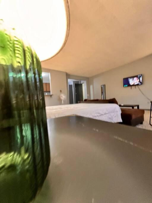 Apartment North Side Escape Modern Near Shops&dining Chicago