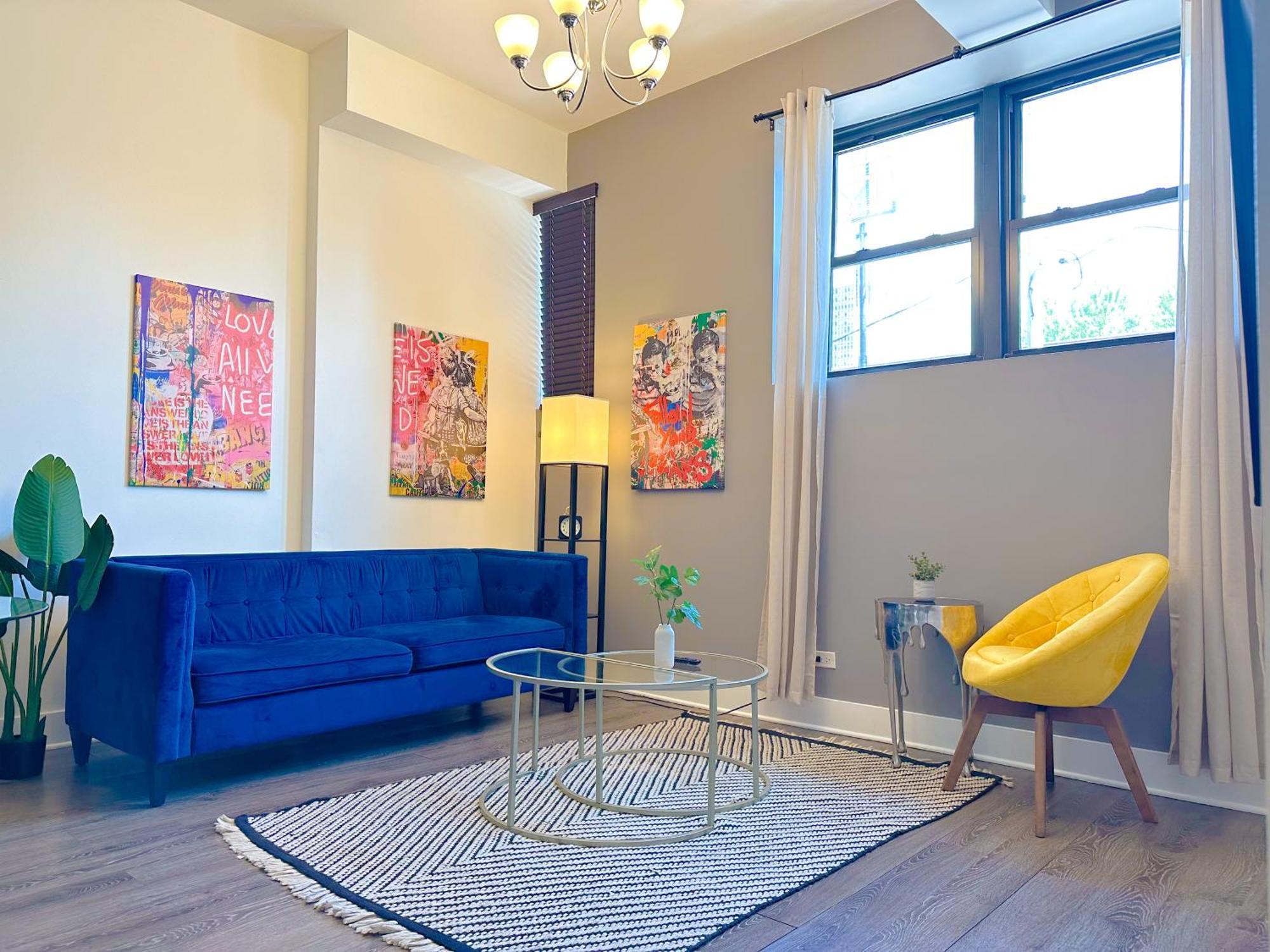 Mccormick Place 420 Friendly Gem On State Street With Optional Parking For 6 People Apartment