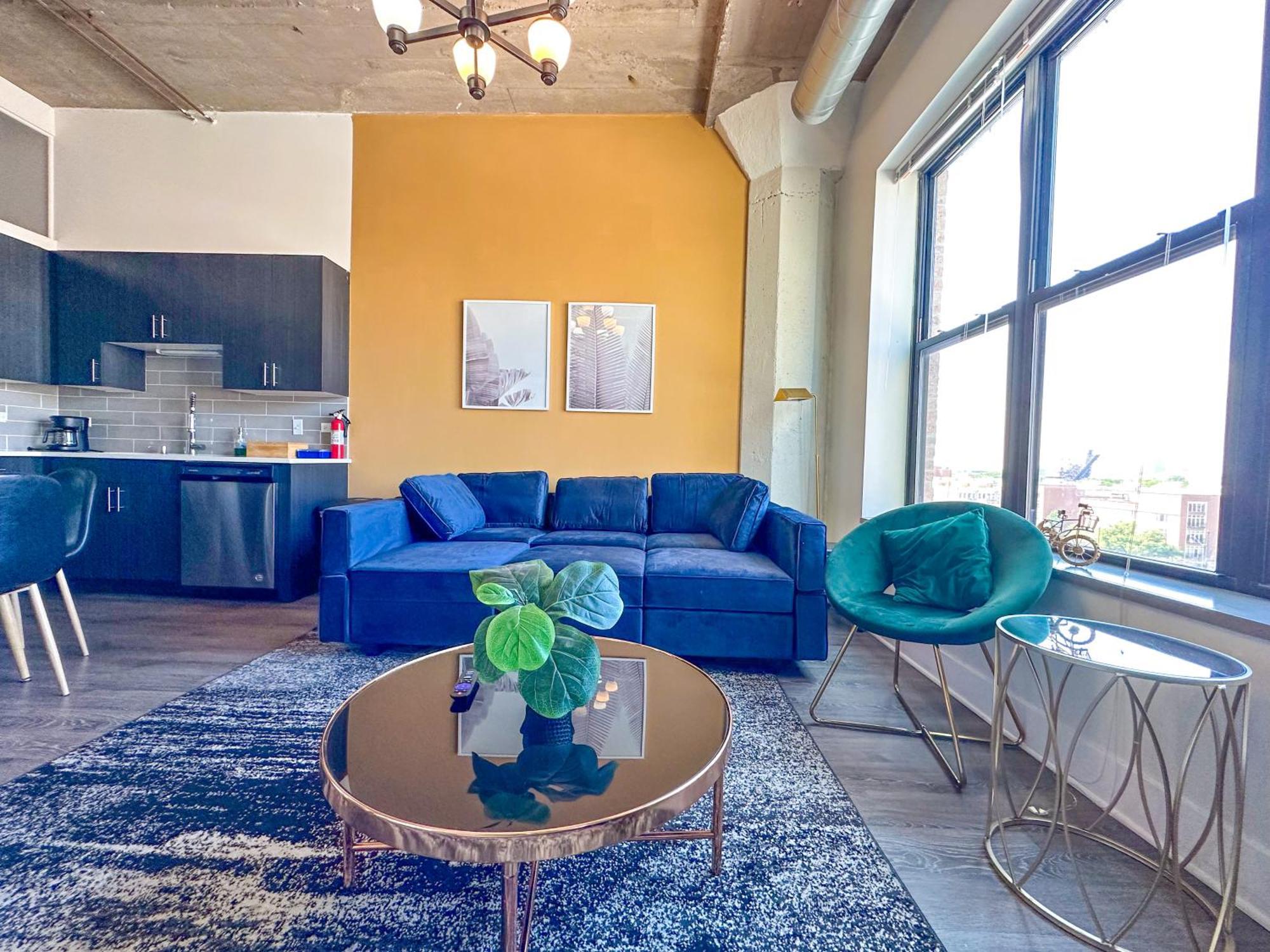 Apartment South Loop 2Br Getaway With Smart Tvs & Optional Parking Near Mccormick Place, Museum Campus & Downtown *